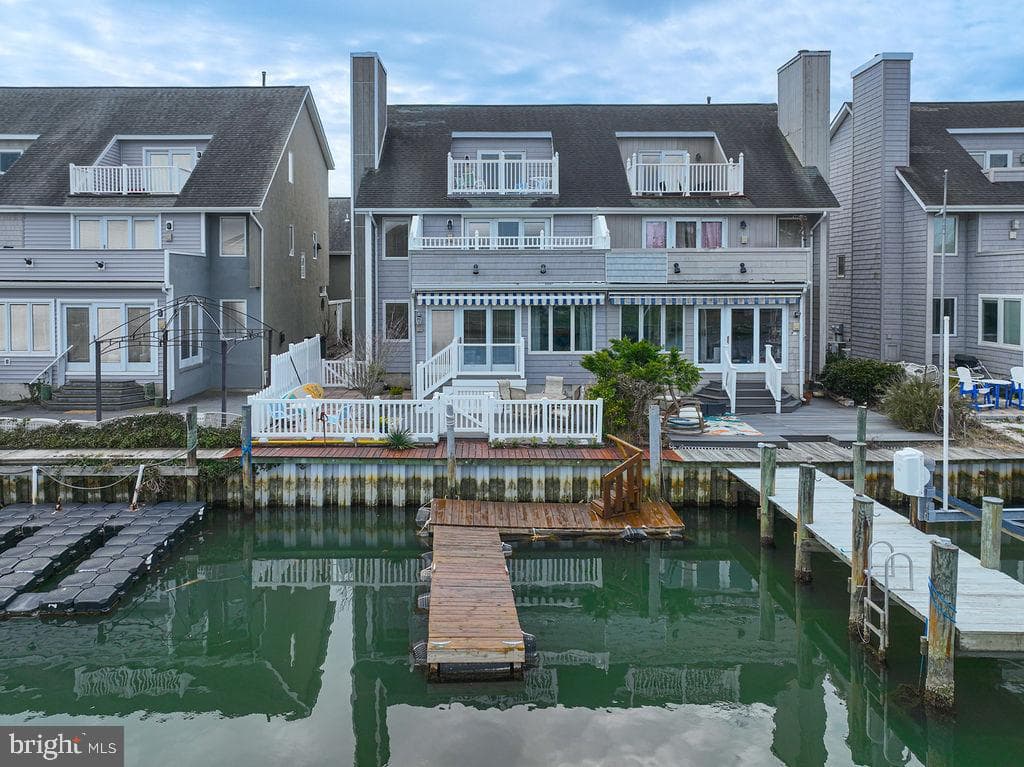 11 Mallard Drive E #11 B