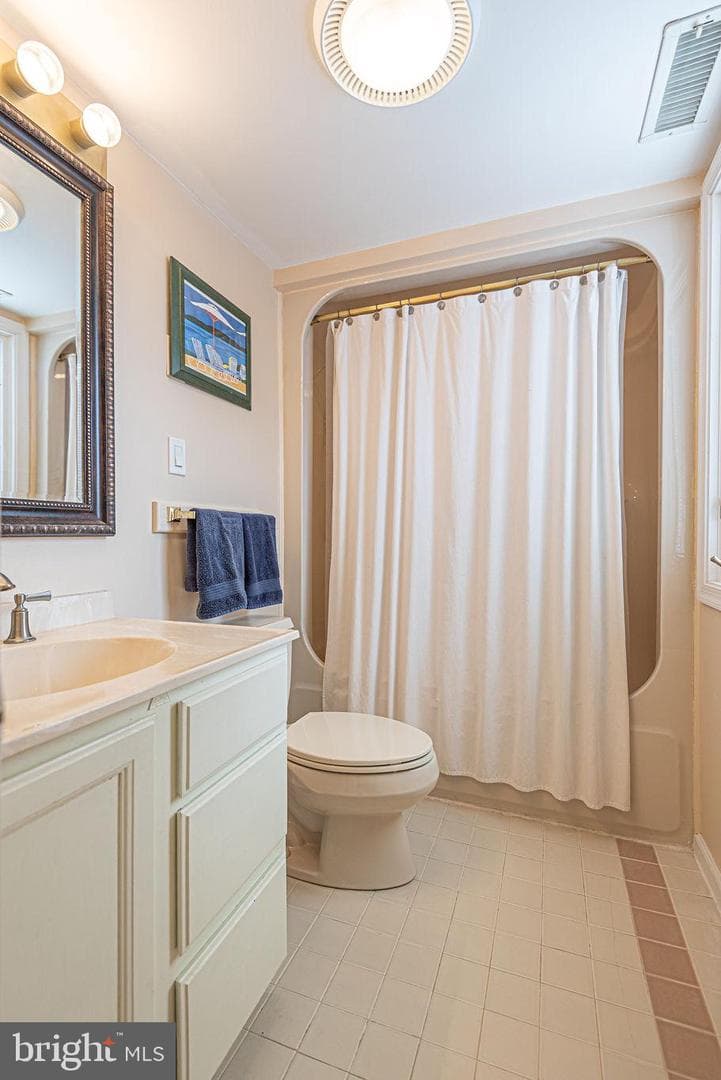 11 Mallard Drive E #11 B photo 67