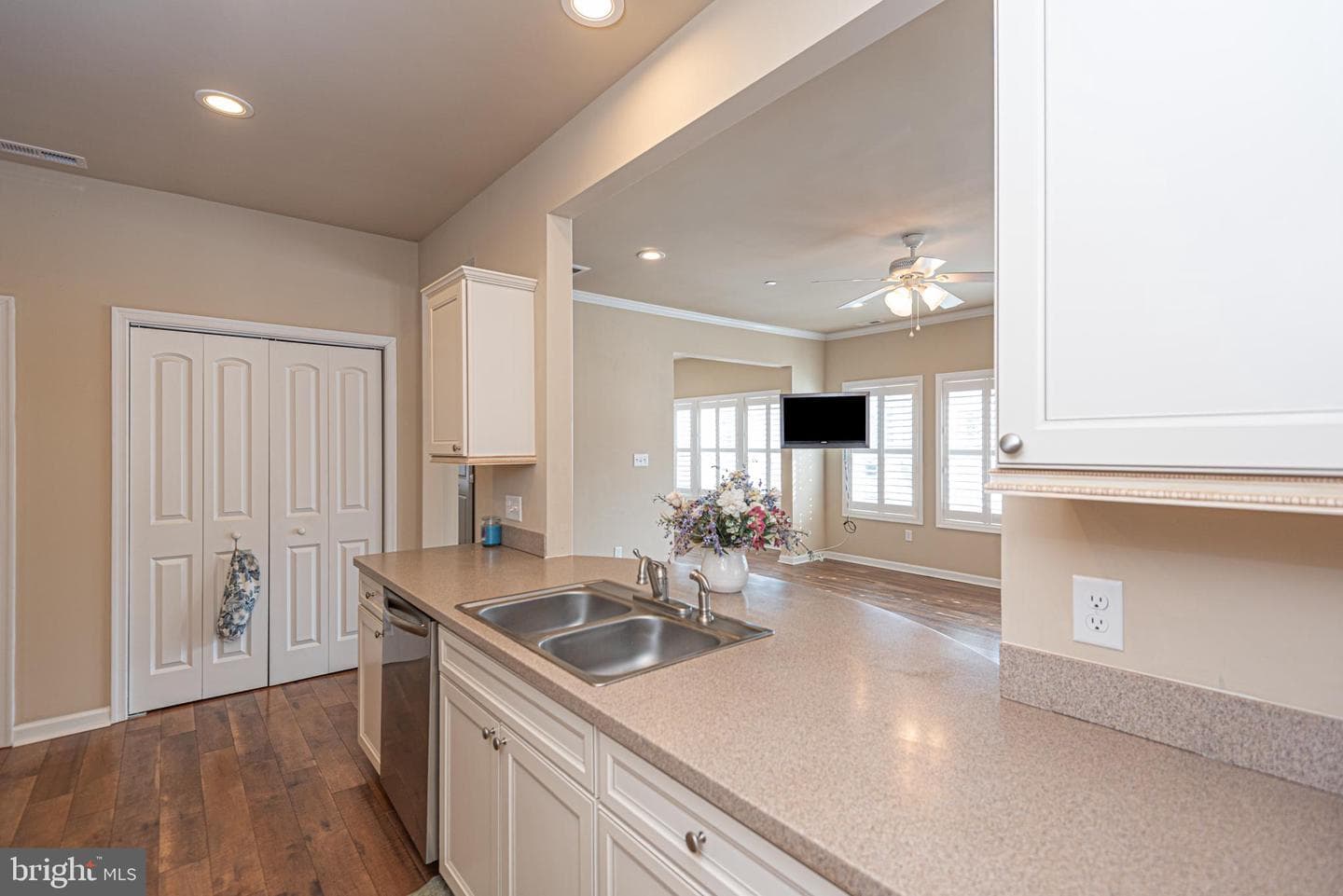 502 Tidewater Cv photo 14