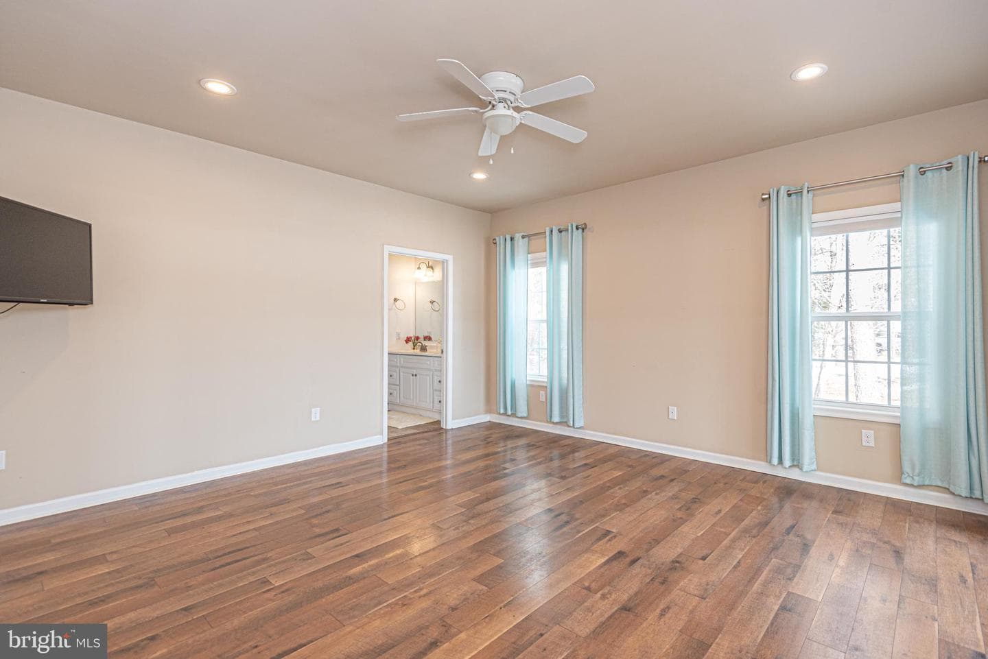 502 Tidewater Cv photo 21