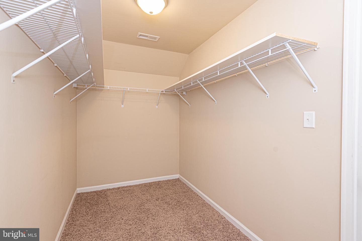502 Tidewater Cv photo 45