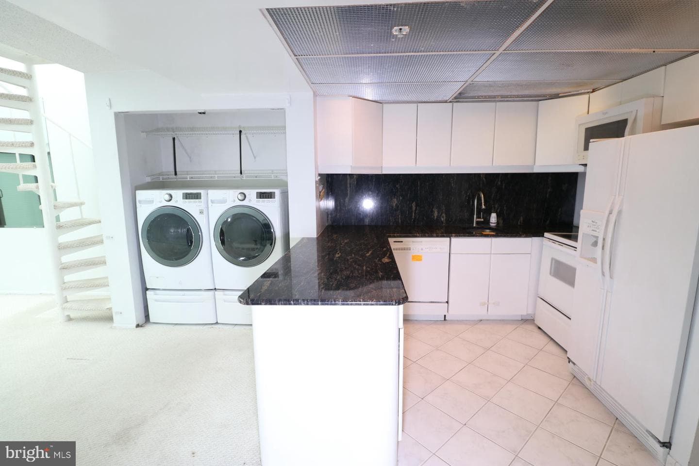 8203 Atlantic Avenue #ph8 photo 23