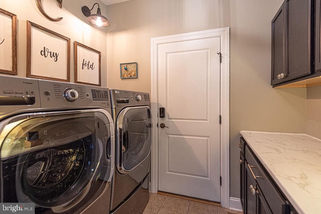 1613 Mercers Way photo 30