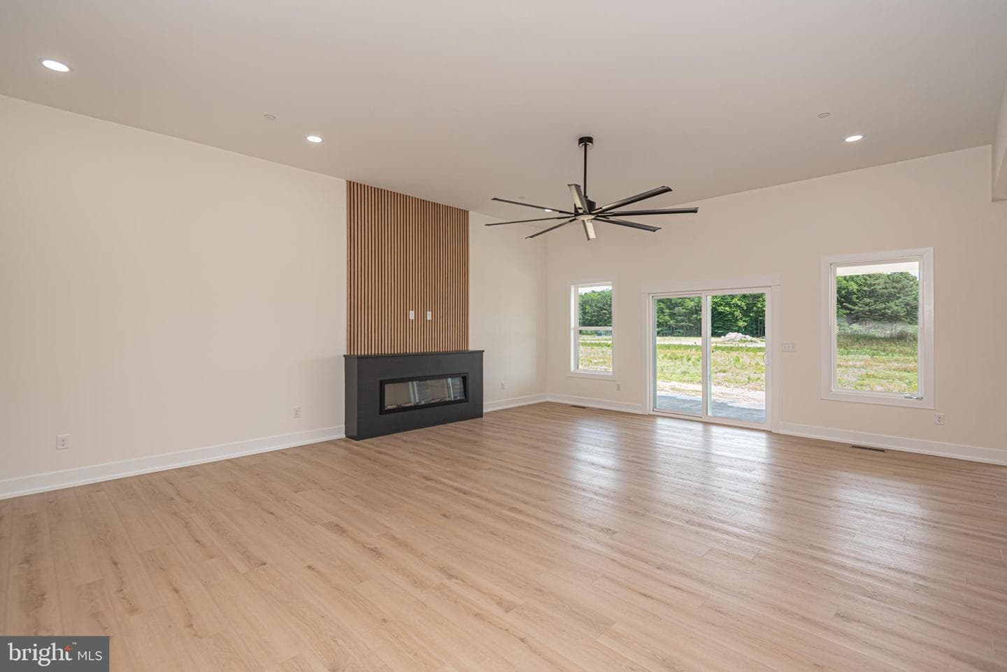 83 King Richard Road photo 24