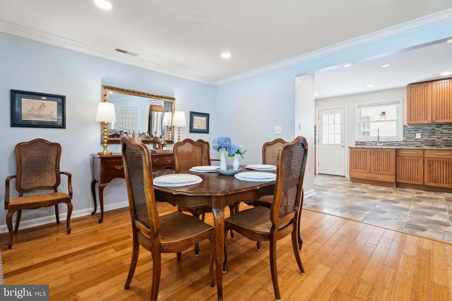 201 Buckingham Road photo 26