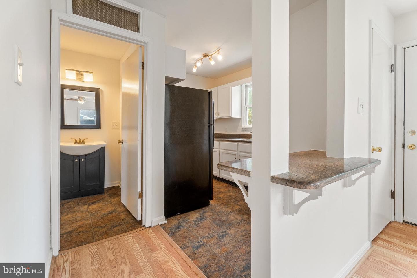 201 Buckingham Road photo 77