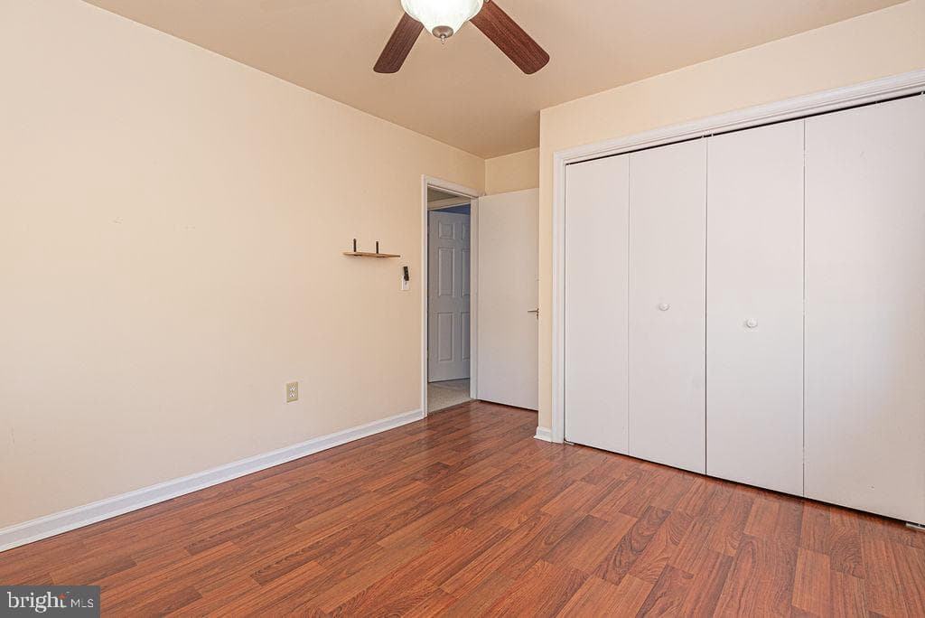 139 Camelot Circle photo 35