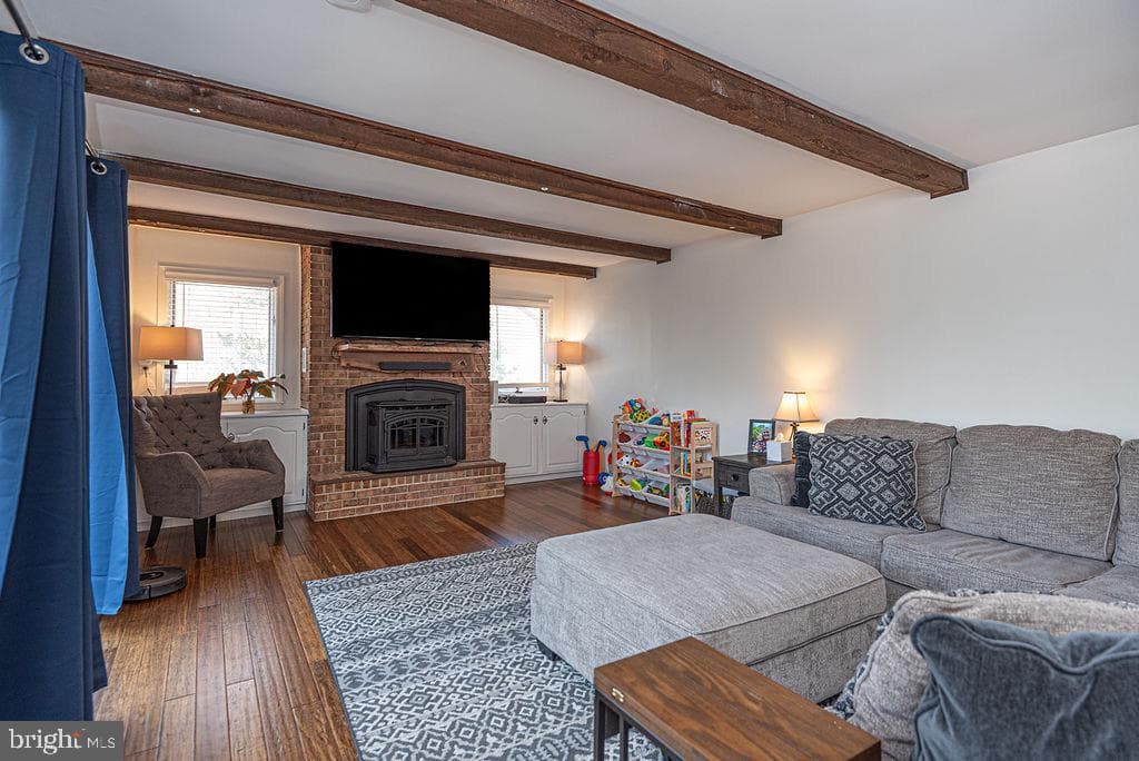 566 Ocean Parkway photo 15
