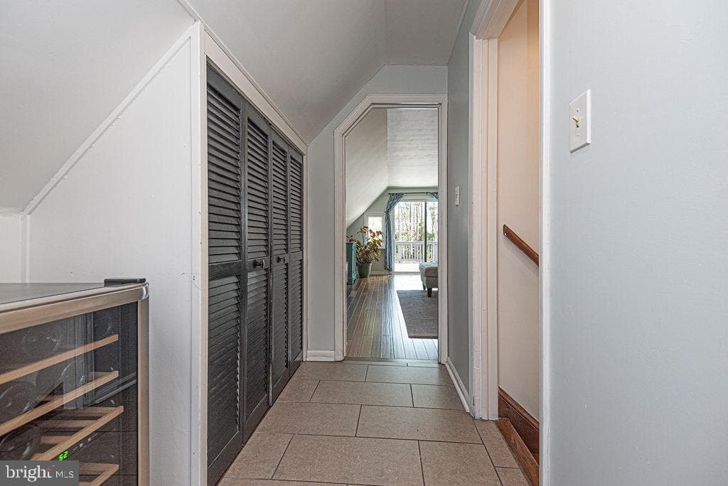 566 Ocean Parkway photo 49