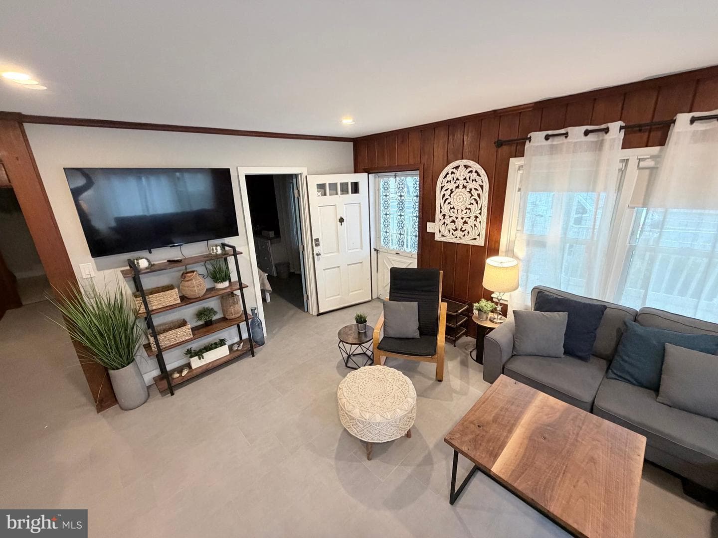 1407 N Saint Louis Avenue #1 photo 6