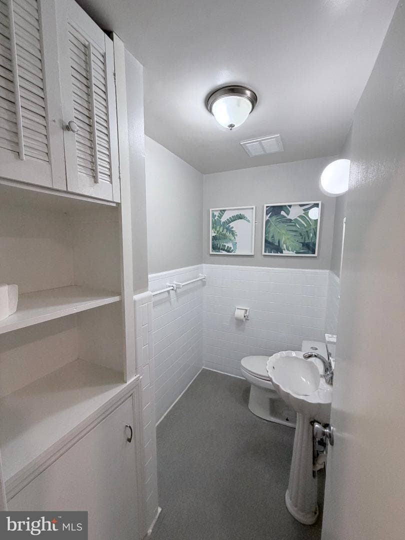 1407 N Saint Louis Avenue #5 photo 42
