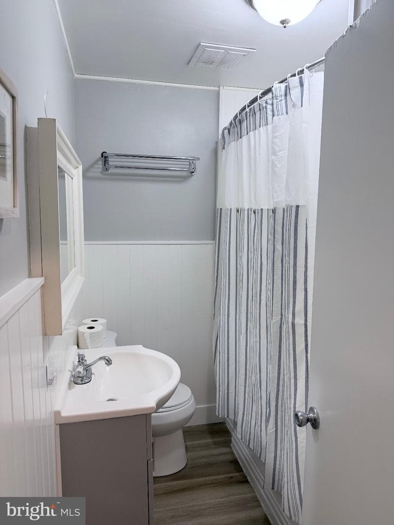 1407 N Saint Louis Avenue #5 photo 45