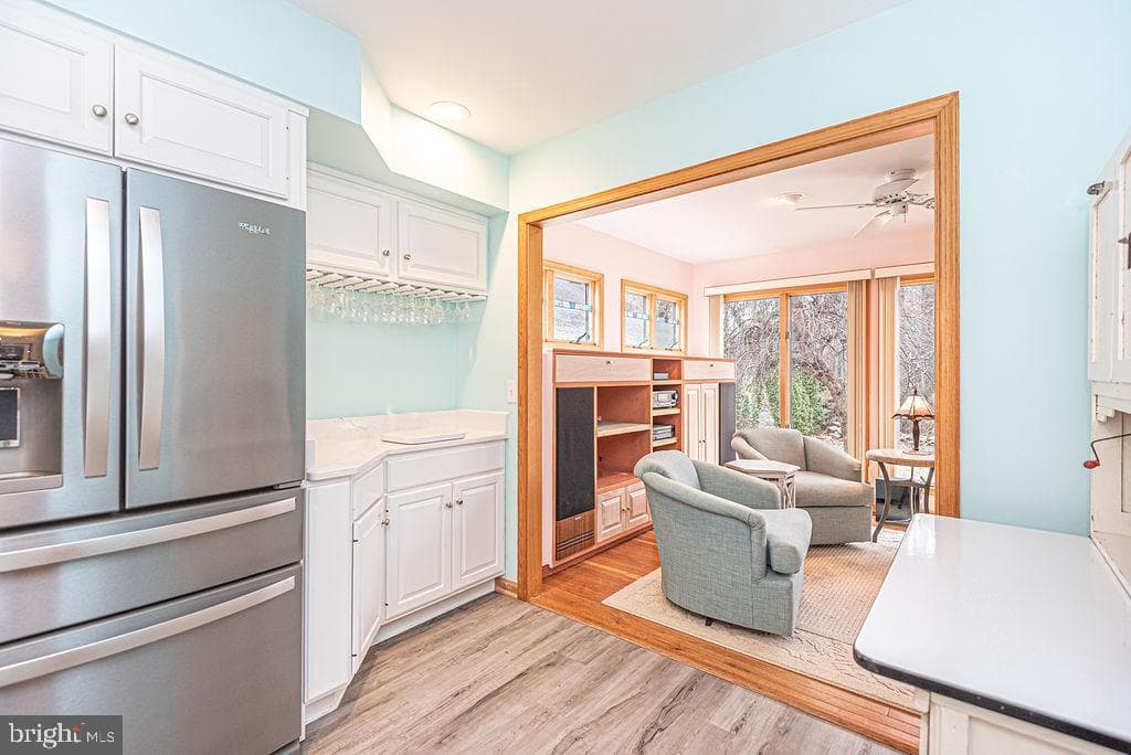 562 Ocean Parkway photo 22