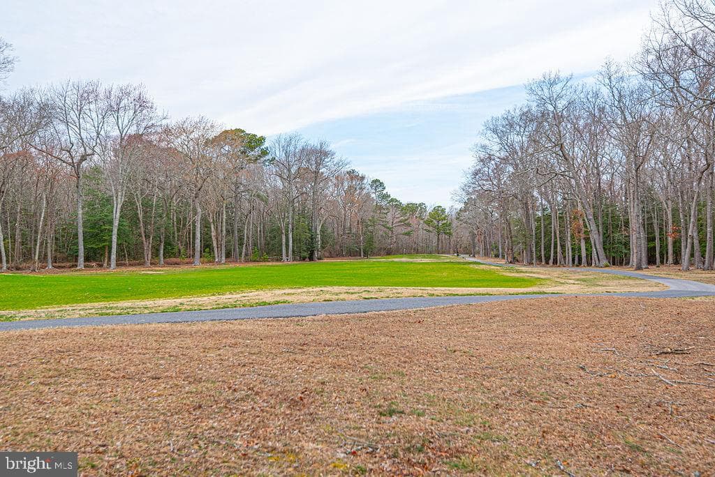 562 Ocean Parkway photo 69