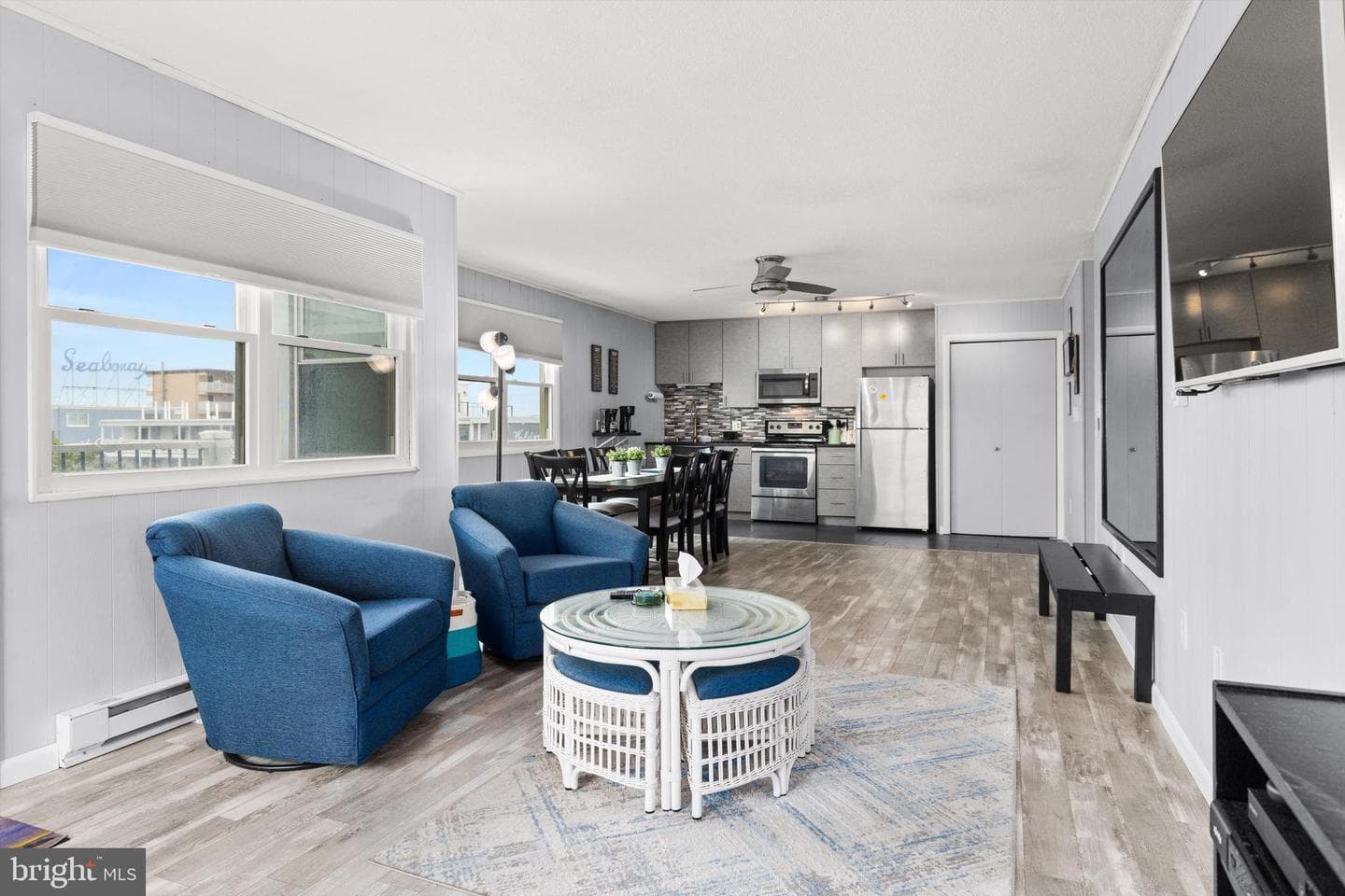 2801 N Baltimore Avenue #309 Holiday Plaza photo 15