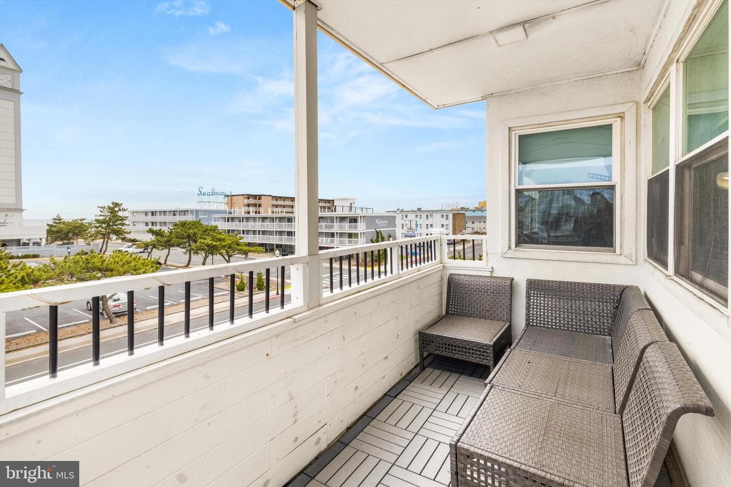 2801 N Baltimore Avenue #309 Holiday Plaza photo 20