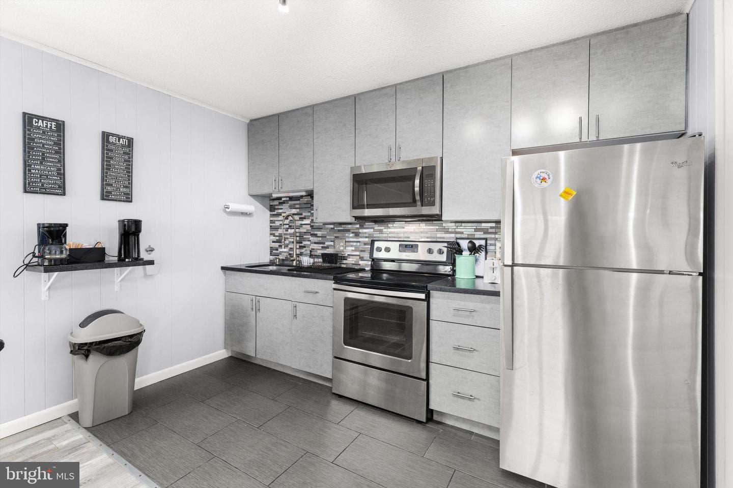 2801 N Baltimore Avenue #309 Holiday Plaza photo 25