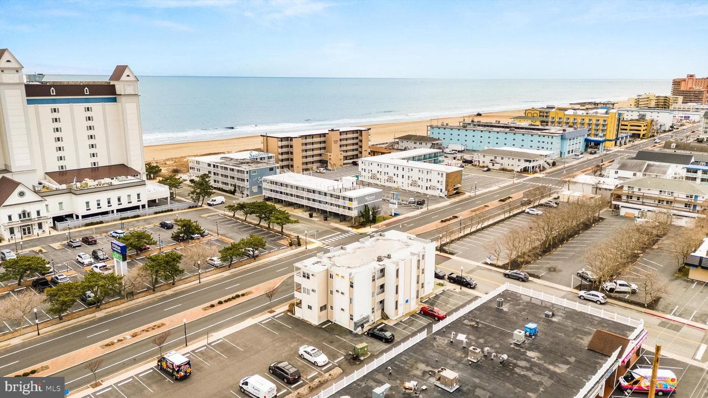 2801 N Baltimore Avenue #309 Holiday Plaza photo 48