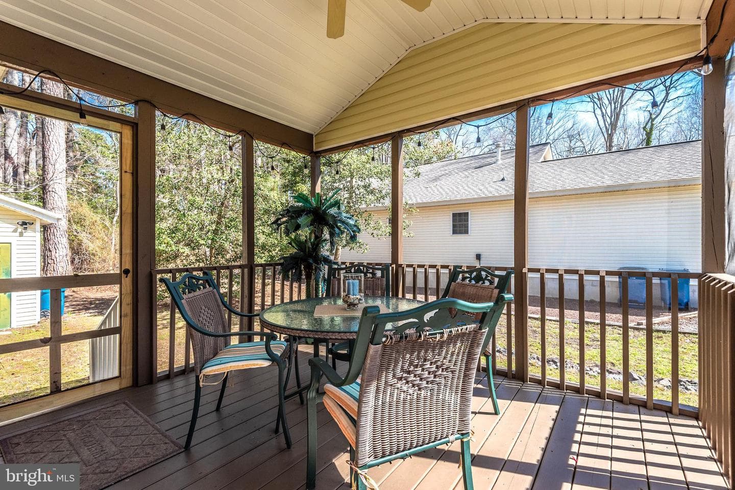 14 Garrett Drive photo 22