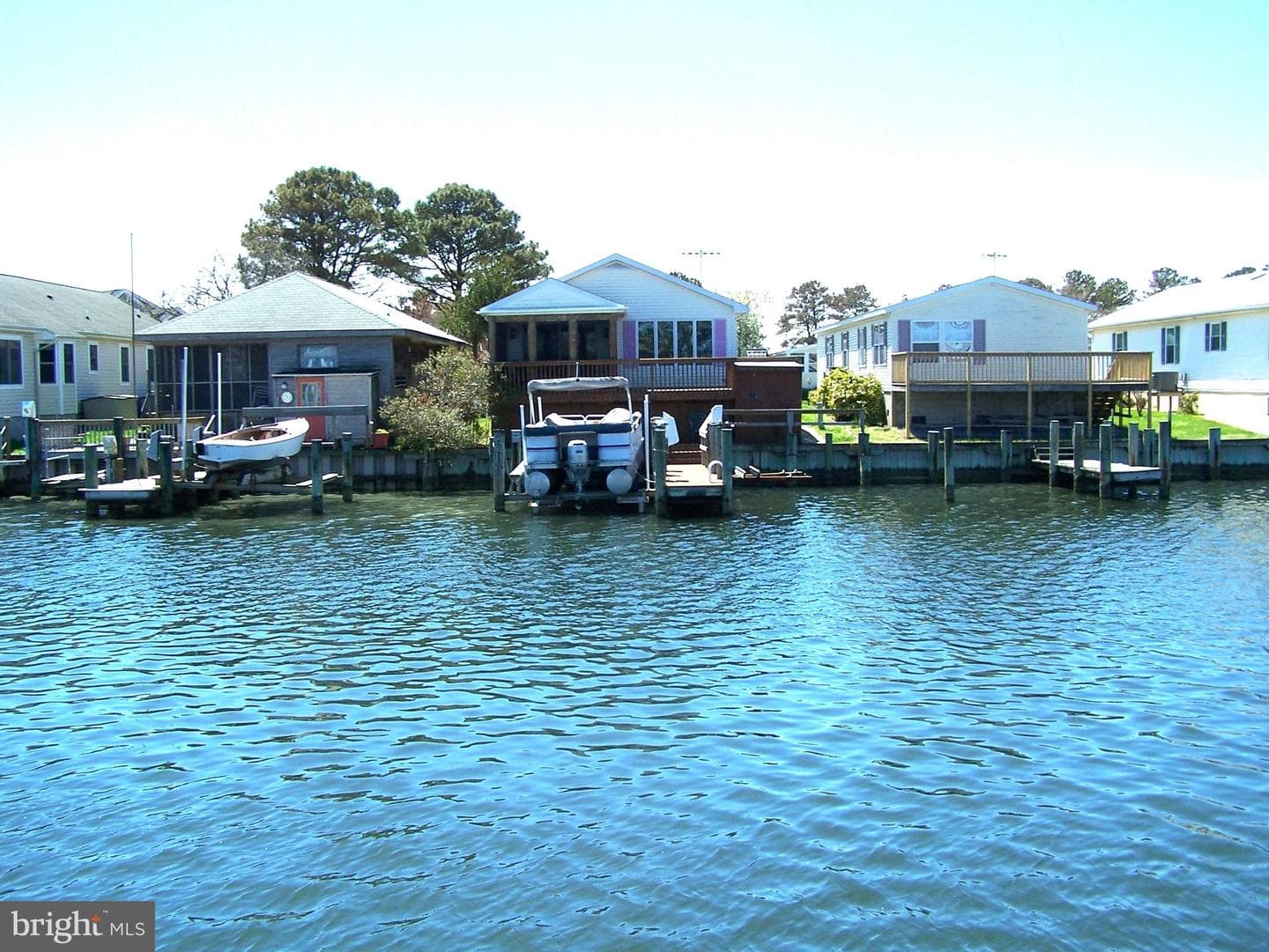 112 Sea Breeze Drive photo 40