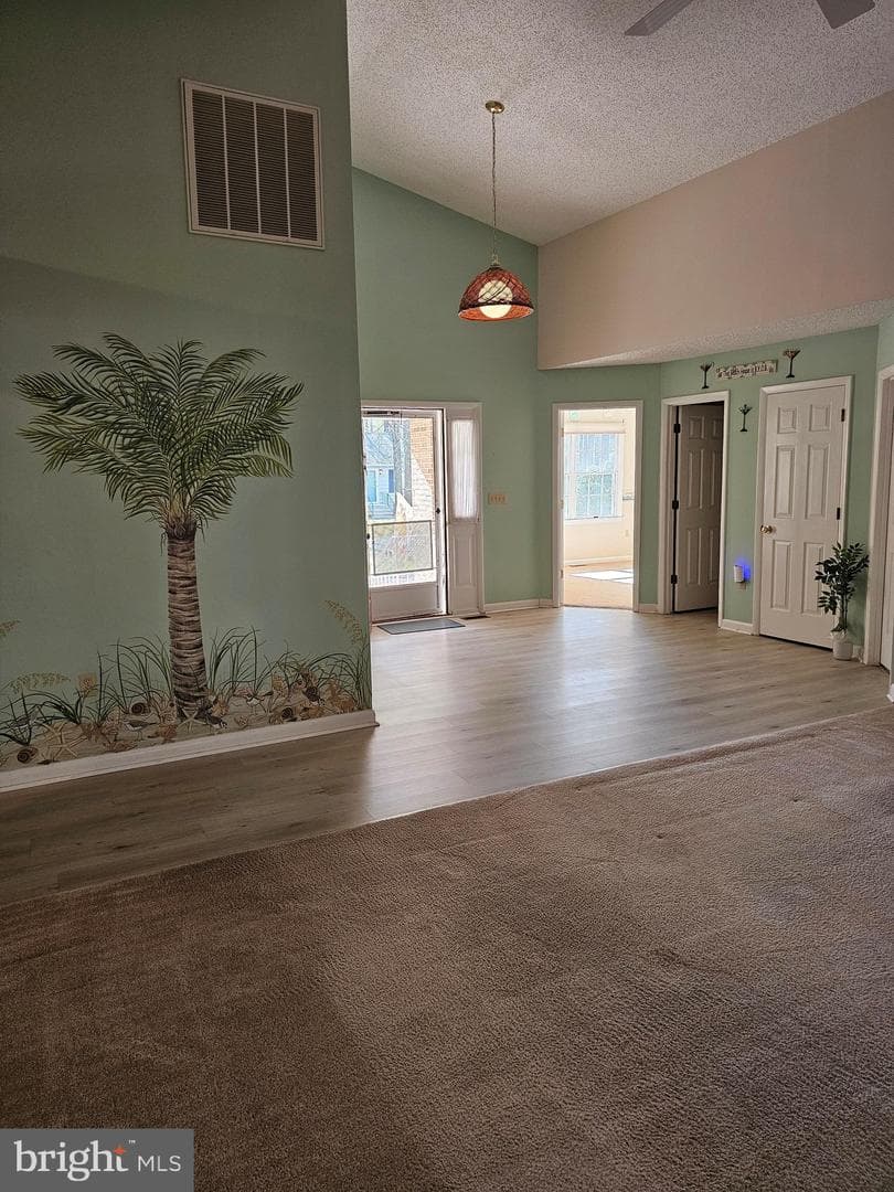 48 Windjammer Road photo 4
