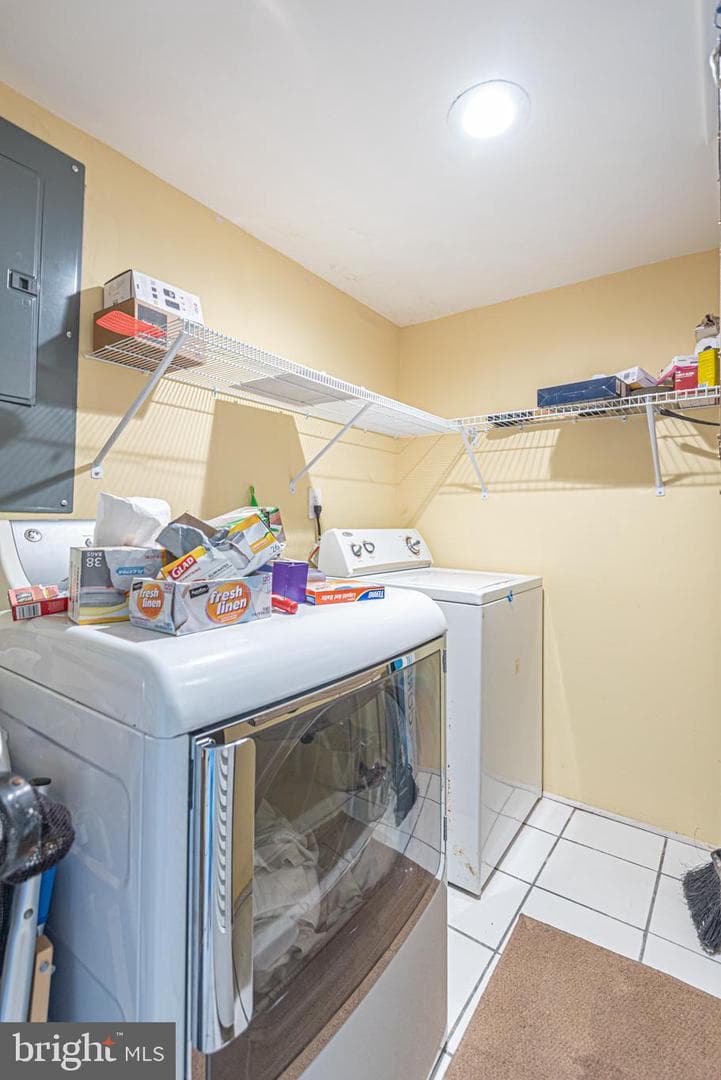 5001 Atlantic Avenue #104 photo 32