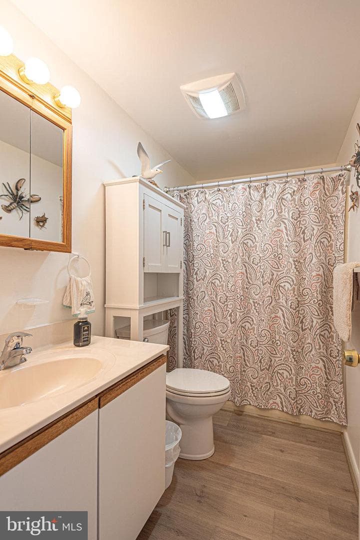 414 Ocean Pkwy photo 56