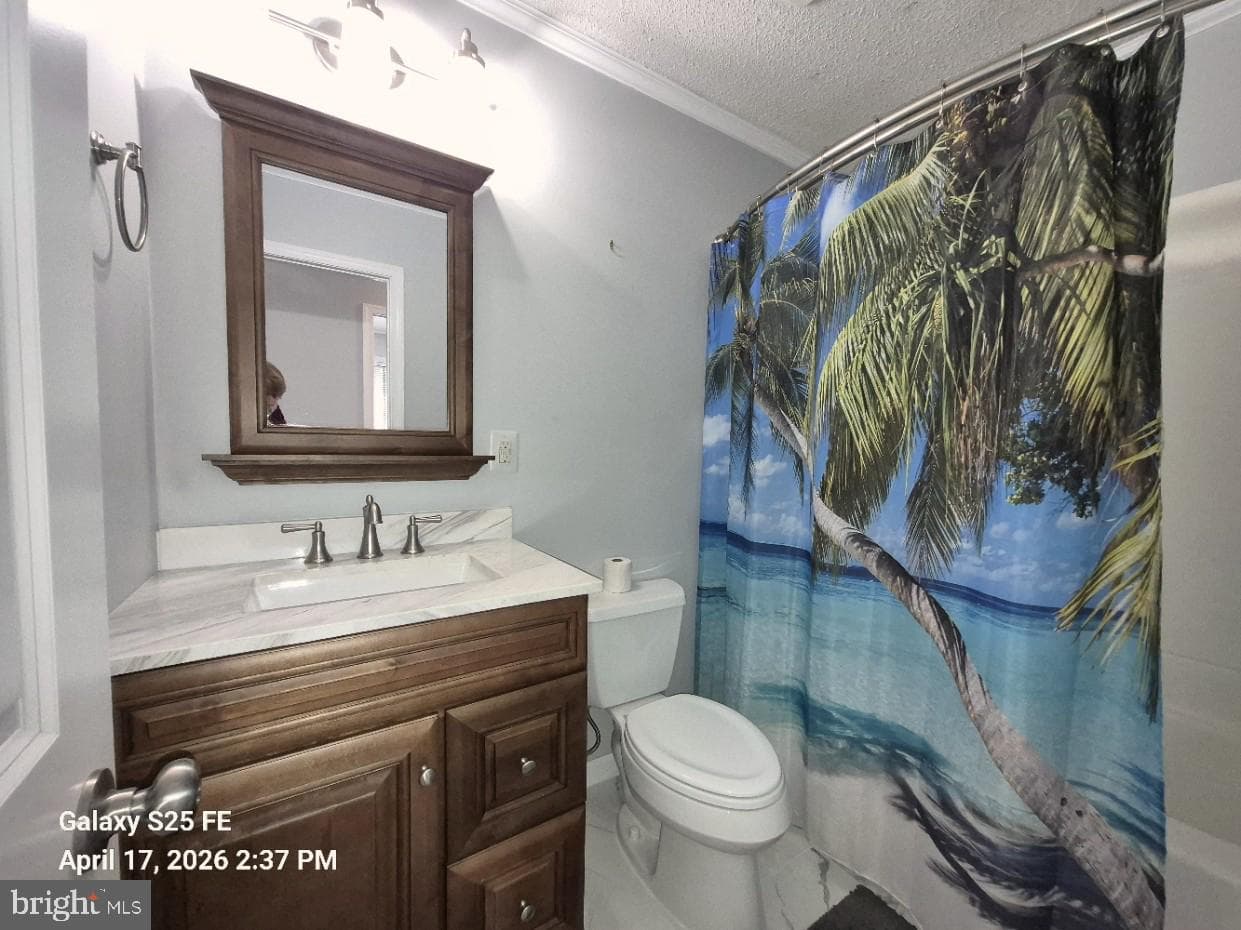 220 Ocean photo 17
