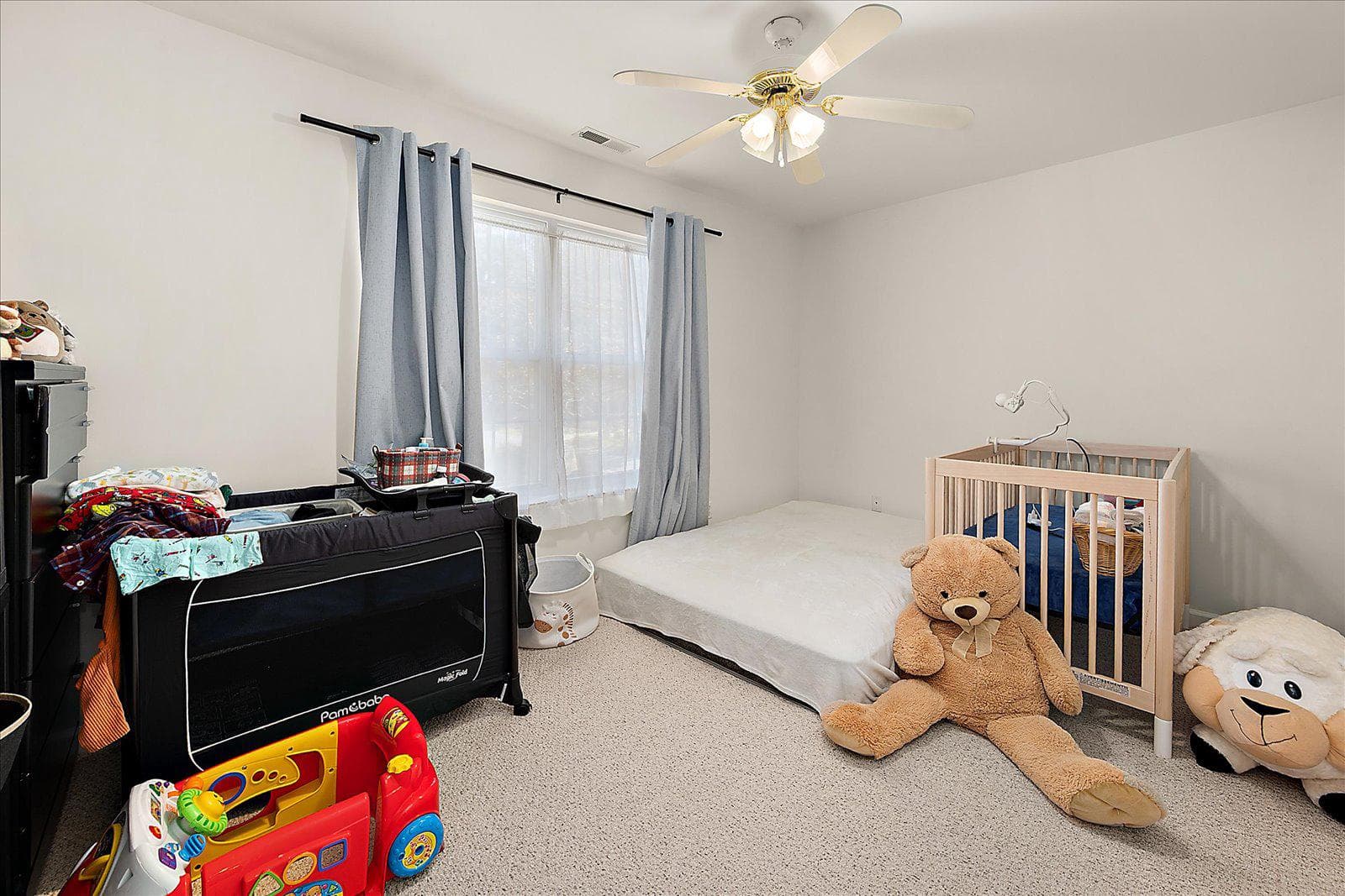 2 Moonraker Road photo 40