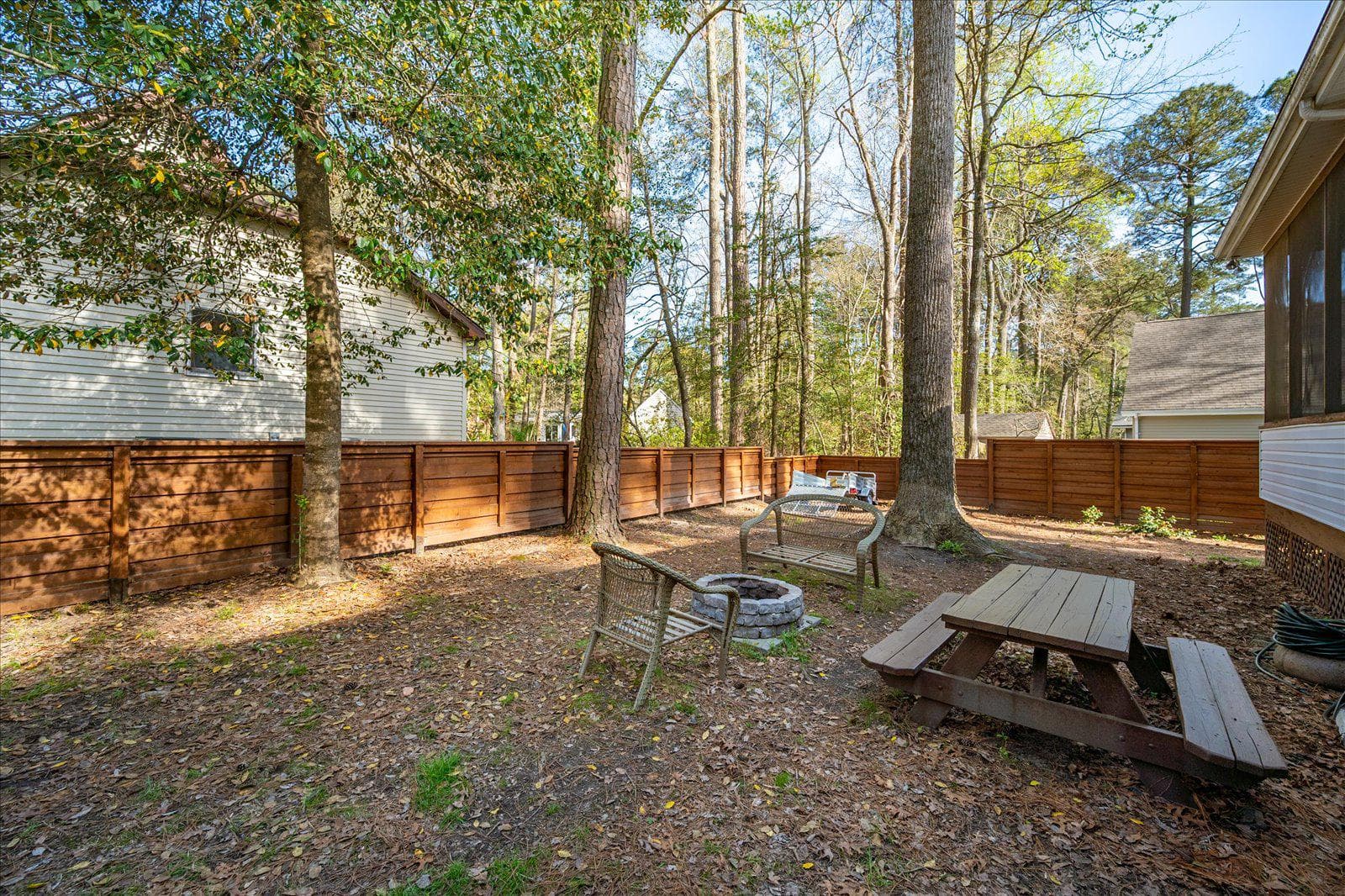 2 Moonraker Road photo 49