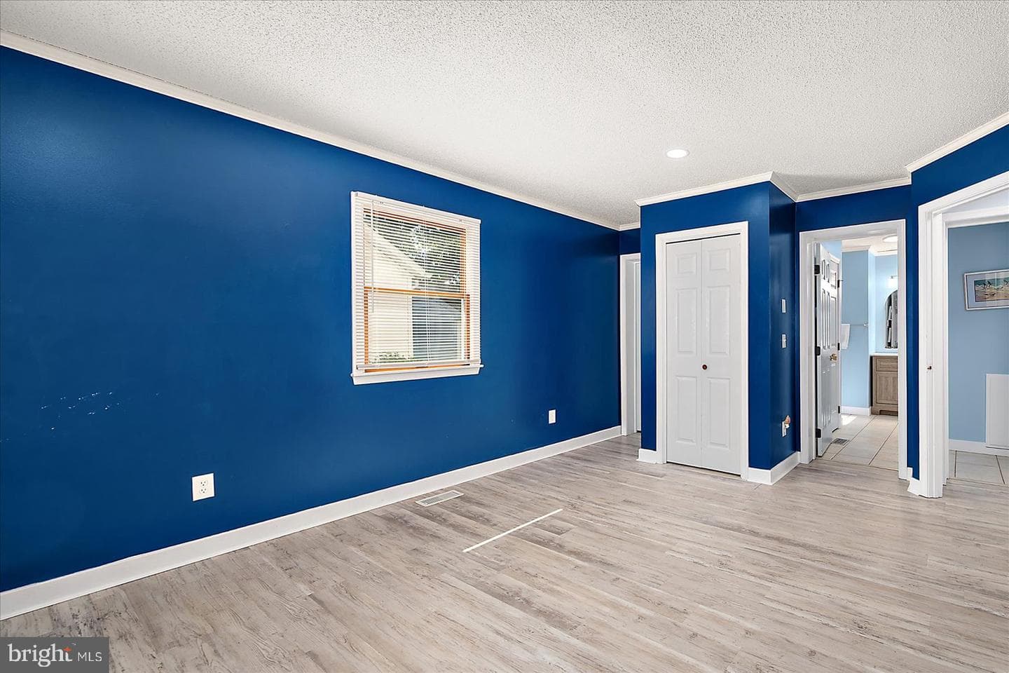 12912 Pine Street photo 23