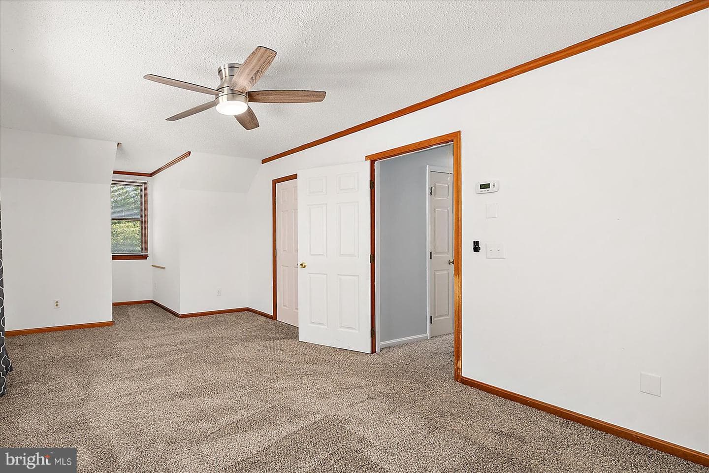 12912 Pine Street photo 32