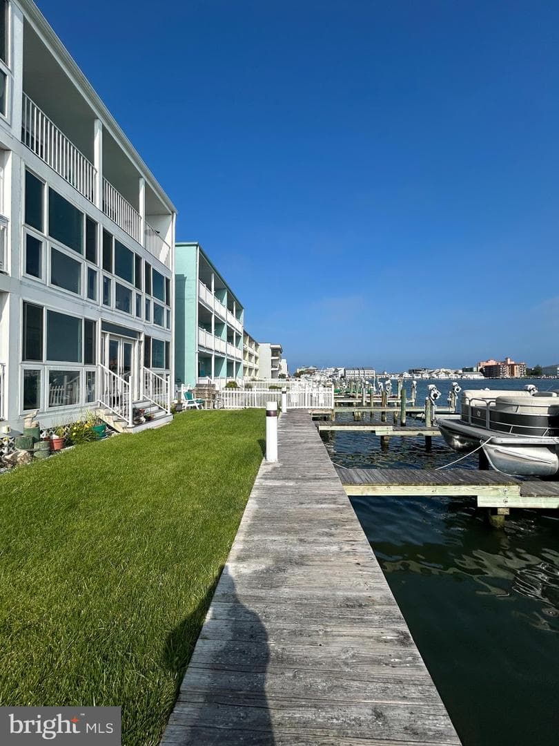 421 Bayshore Drive #102 photo 4