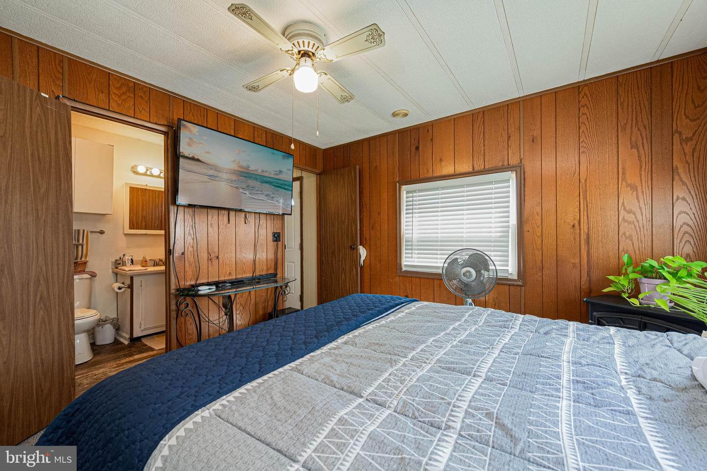 119 S Ocean Drive photo 17