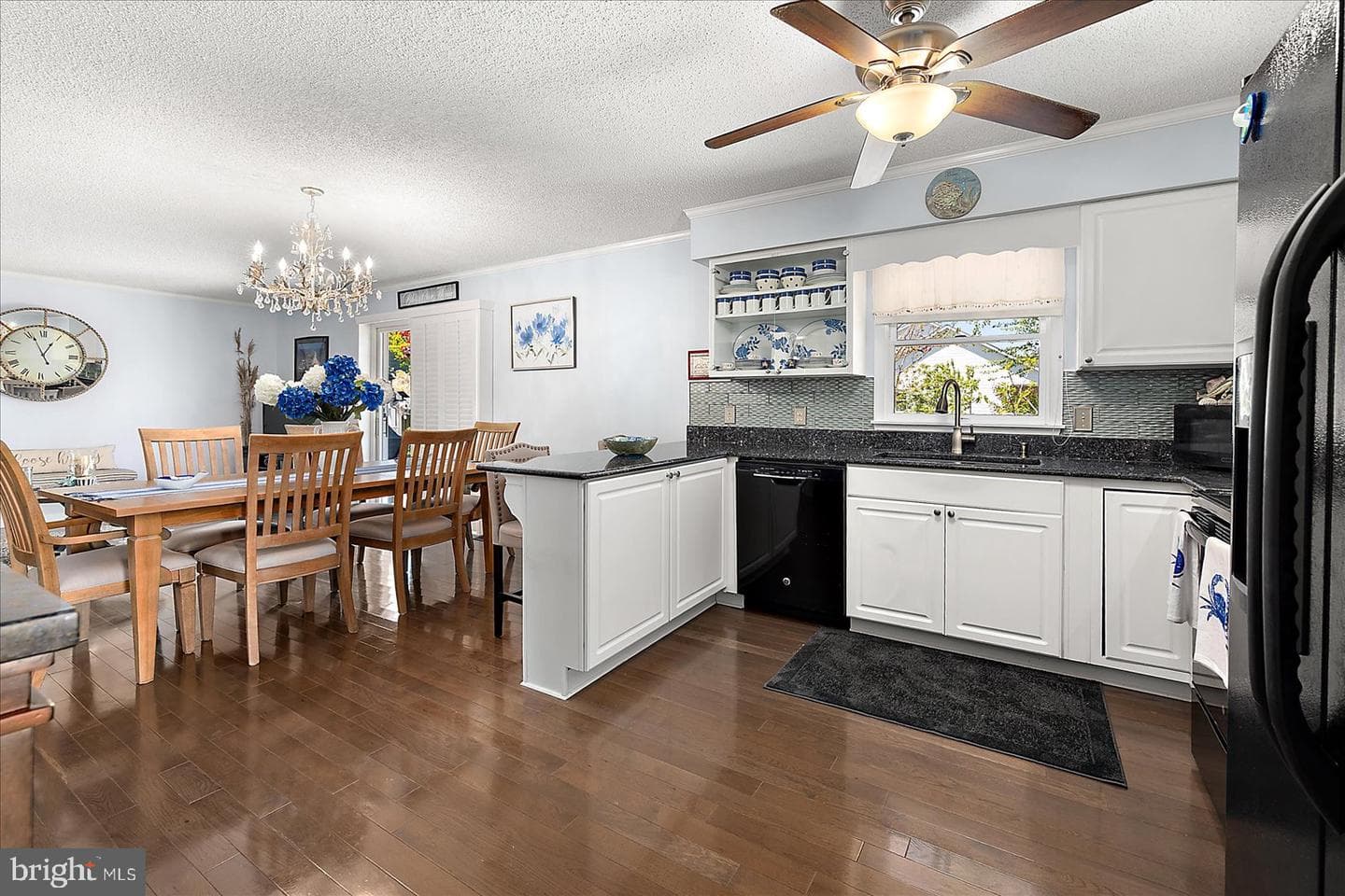 14107 Laurel Ave photo 13