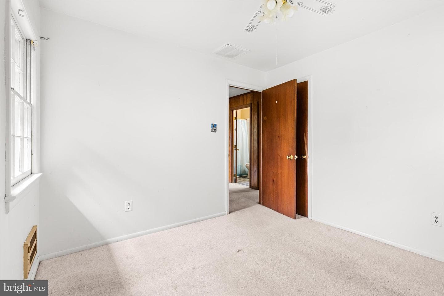 12435 Salisbury Road photo 17