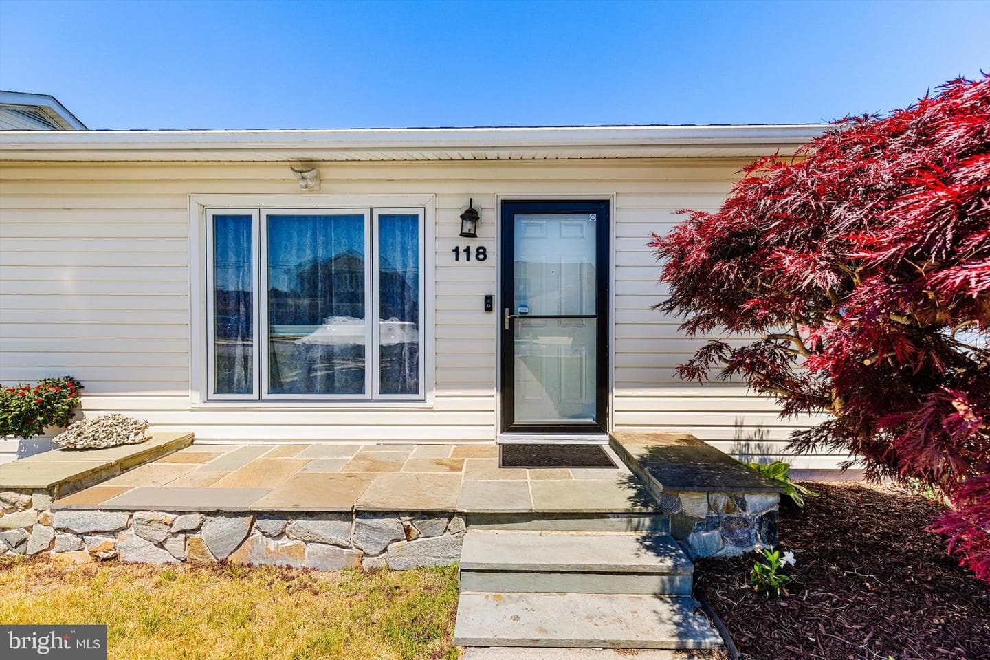 118 Winter Harbor Drive photo 3