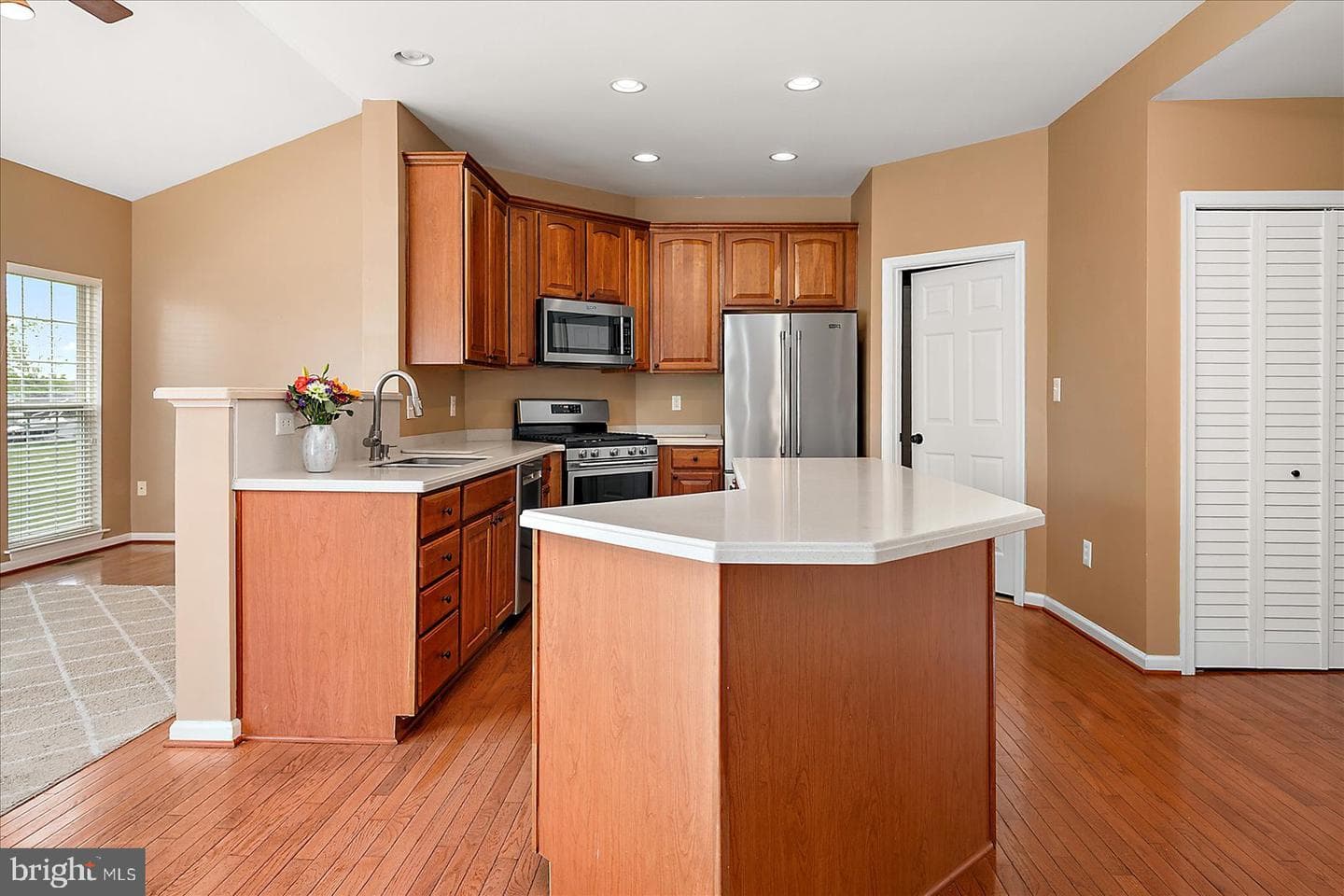 273 Powell Circle photo 18
