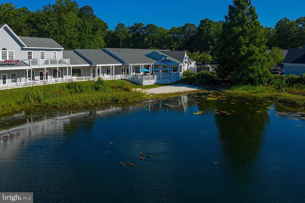 6 Southwind Court photo 89