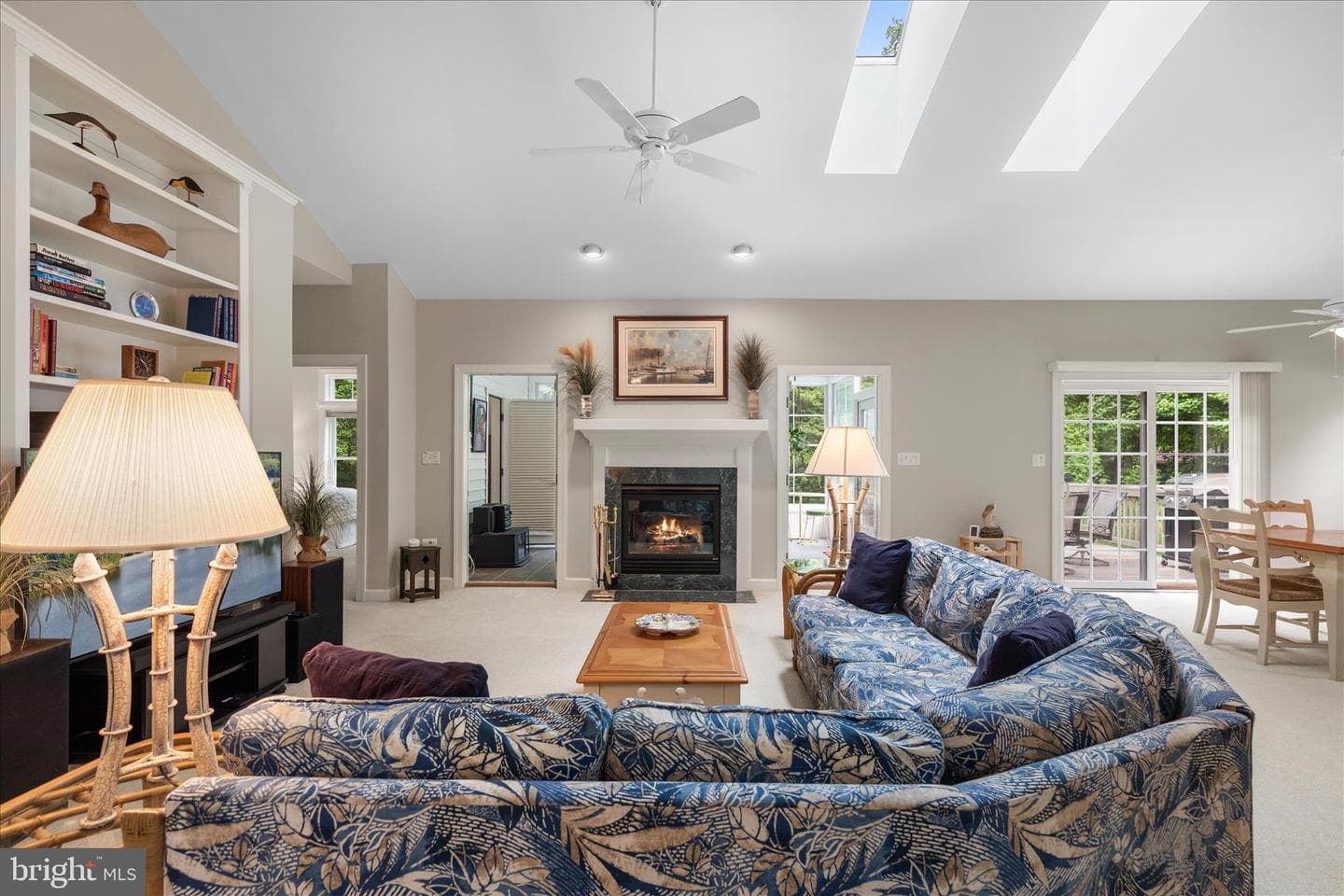 11 Burr Hill Drive photo 13