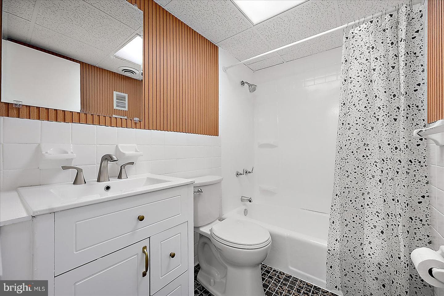 13 69th Street #205 photo 15