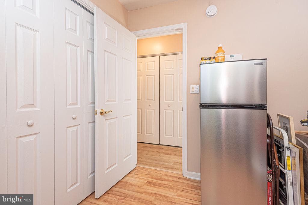 17 Greenwood Lane photo 30