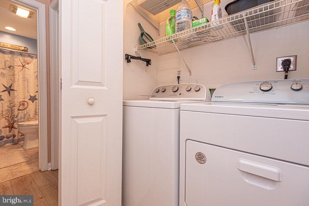 17 Greenwood Lane photo 31