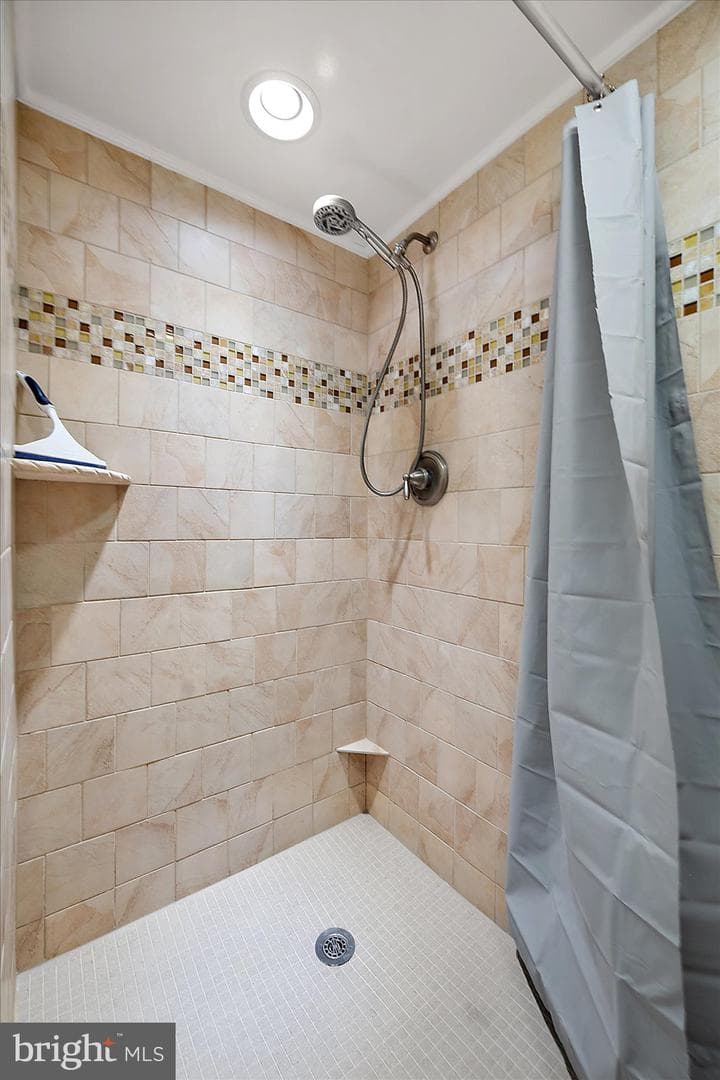 401 Bayshore Drive #6 photo 14