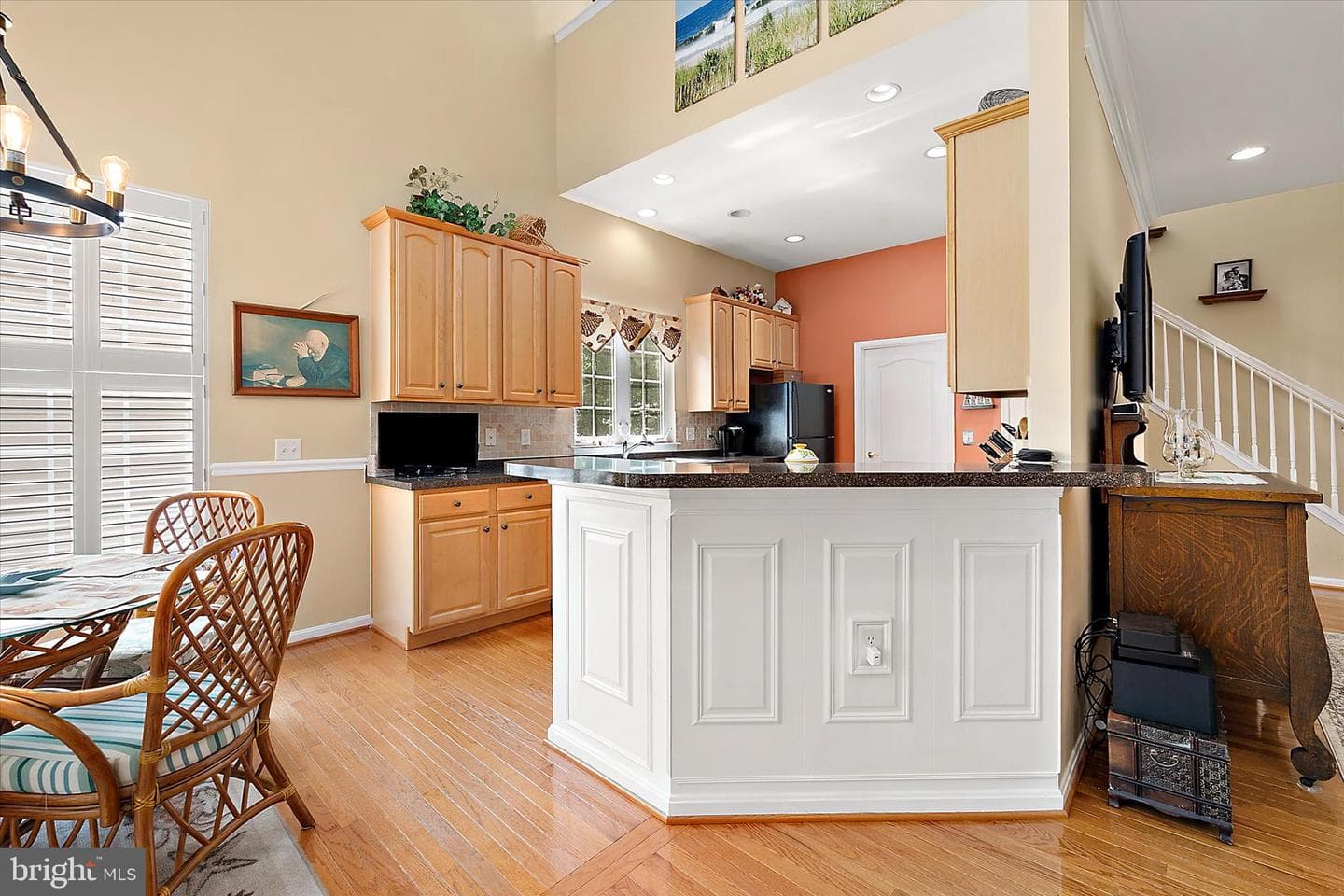 95 Chatham Court photo 18