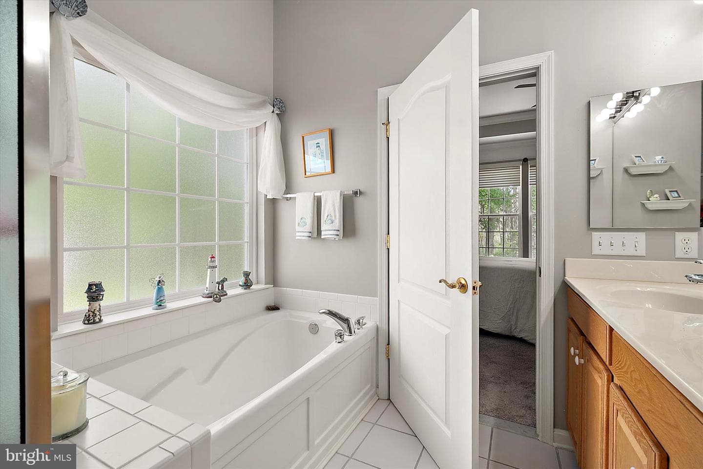 95 Chatham Court photo 36