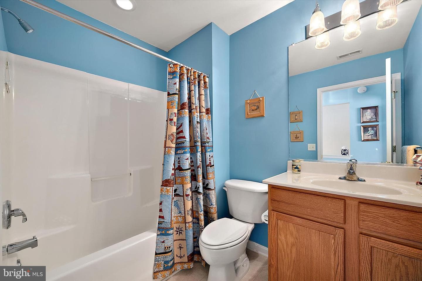 95 Chatham Court photo 50