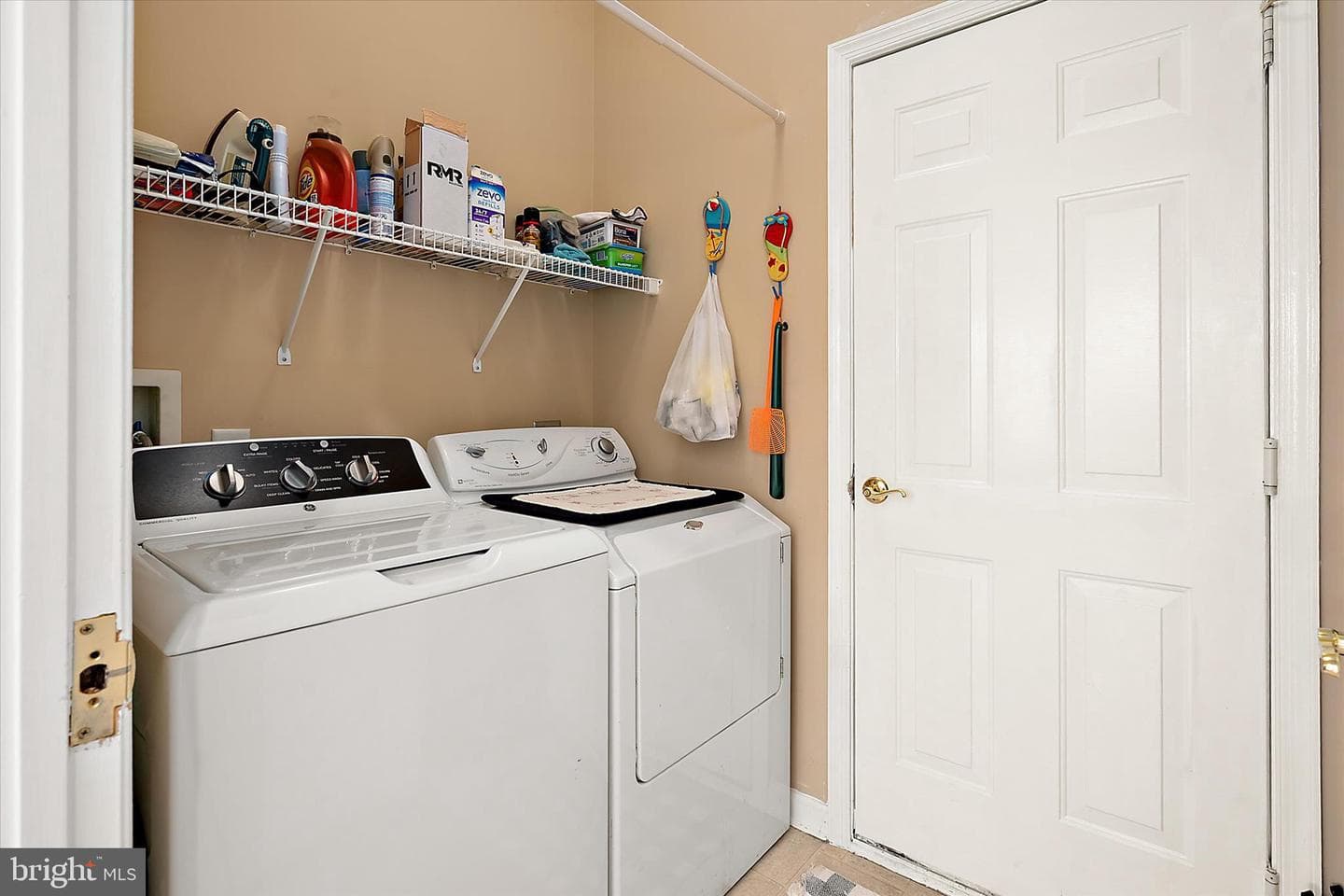 95 Chatham Court photo 54