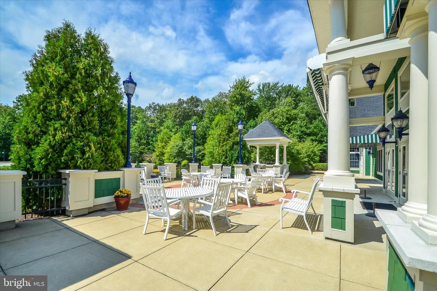 95 Chatham Court photo 67