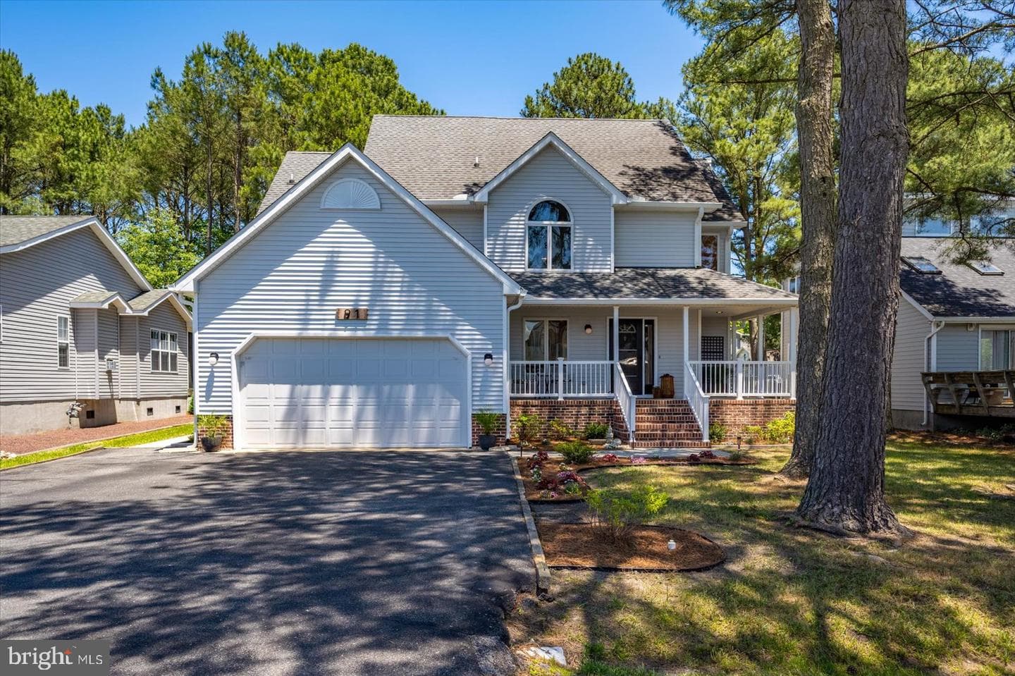 91 Watertown Road photo 2